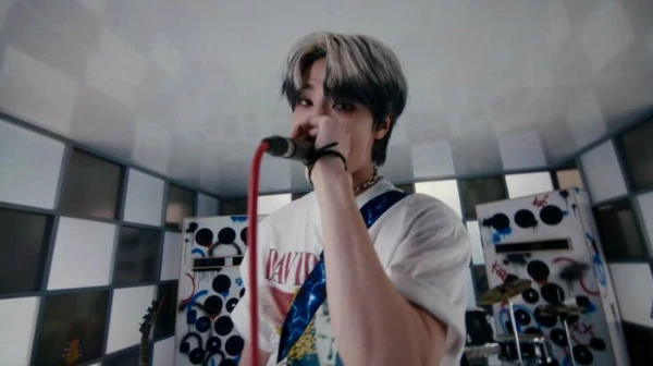 Пройдя этот тест вы сможете узнать, какая песня Stray Kids подходит вам лучше остальных. 