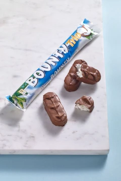 Шоколадные, ореховые, злаковые, протеиновые, вафельные и тд.