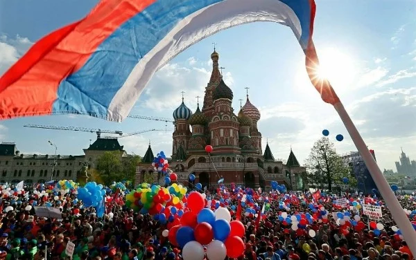 Вторая часть викторины по великой и могучей державе — вновь 10 вопросов, которые выявят ваши знания в области России.