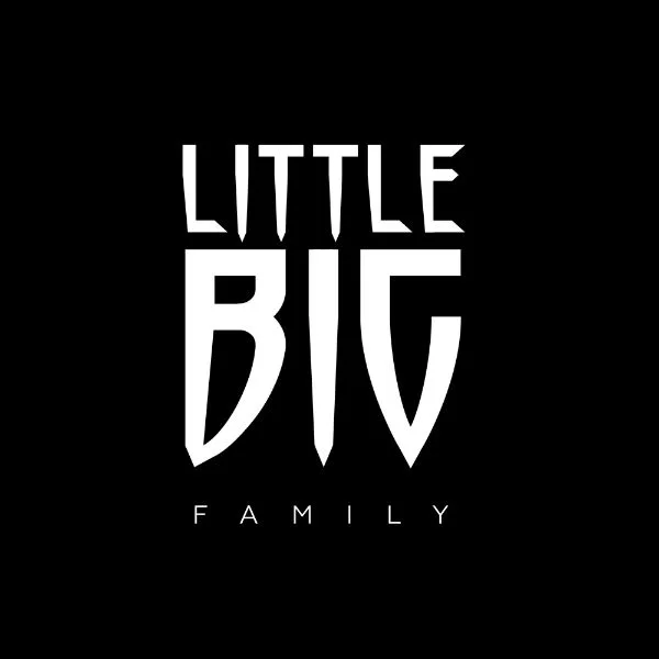 "Little Big Family" снимают одни из самых креативных клипов. Но какой из их клипов самый креативный? Стоит оценивать музыку и видеоряд вместе.