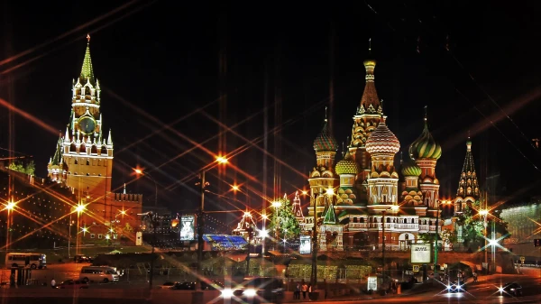 Из-за некоторых недоразумений, часть исконно украинских городов сейчас не контролируется ею. Предлагаю стать собирателем украинских земель и выбрать лучший потенциальный город Украины.
