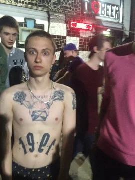 Салют олдам, остальным соболезную. В тесте не все участники YR, на остальных ребят тупо не нашел нужной информации