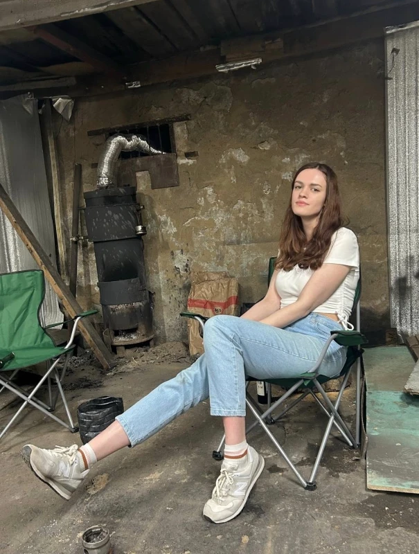 фото, сделанное в гараже моего бывшего парня. тогда мы с ним и его друзьями очень много проводили времени ещё и после работы. фото, сделанное в гараже моего бывшего парня. тогда мы с ним и его друзьями очень много проводили времени ещё и после работы. 