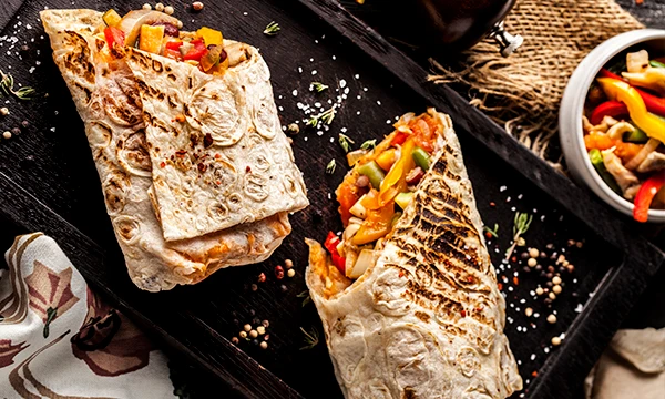 Выбираем самый вкусный фаст-фуд на ваш выбор. Будет много различный фаст-фуд из разных стран. Если среди представленных не будет вашего любимого - напишите его название в комментарии. Без сладостей.