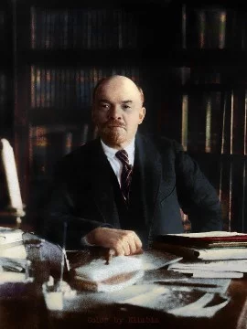 Большевики, белогвардейцы, казаки, моряки, чехословаки, интервенты, анархисты, монархисты и прочие мерзавцы. 