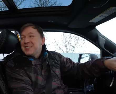 В контексте постанов 