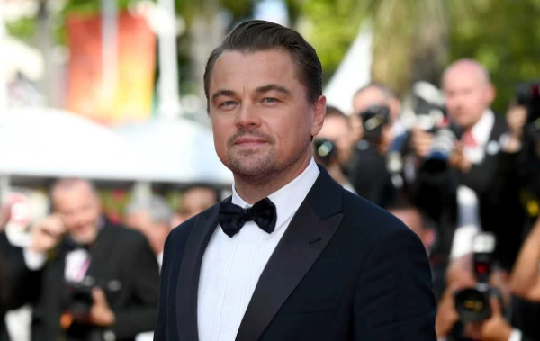 Топ создан на основе 32 лучших фильмов и сериалов с Леонардо ДиКаприо по сайту Кинопоиск.(Описание в вариантах сокращенные)
