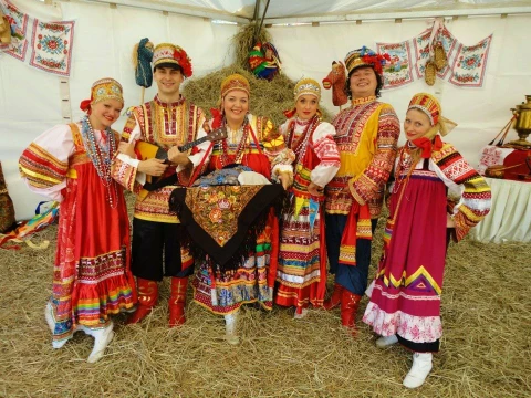 Всем привет. Сегодня вы узнаете какая народная культура вам подойдет . Приятного прохождения .