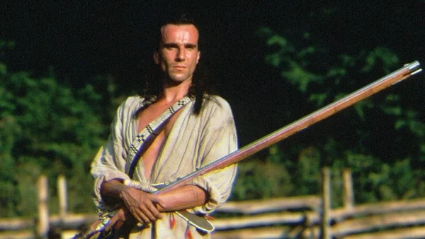 При составлении списка опирался на получавших Оскар, топ-100 IMDb, Thecinemaarchives и другие рейтинги, а также популярность на кинопоиске
