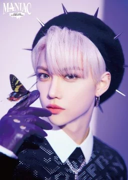 Выбери красивого айдола среди таких групп, как : Bts, Seventeen, Stray Kids, Txt, Exo, Got7, The Boyz, Epex, Enhypen.