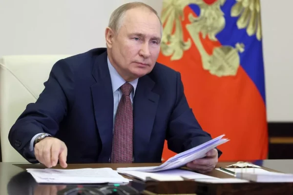 Какой вопрос вам больше всего понравился из тех, что были в 2023 году на прямой линии. Понравиться мог в разных планах (либо смешной, либо важный) для вас вопрос.