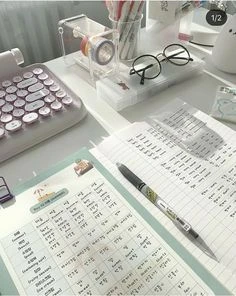 Это урок 2, поэтому, если ты еще не проходил(а) 1 урок, предлагаю лучше пройди), если вдруг ты не знаешь того, что будет на этом урок)) что ж, Летс гоуууу, ну или 가자))