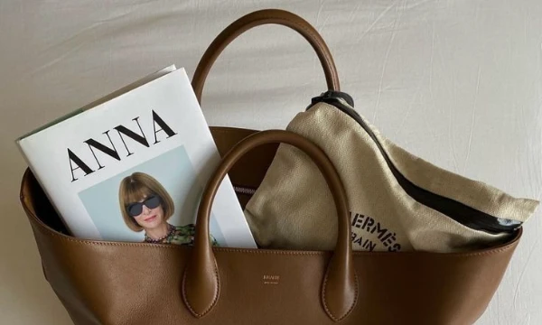 Hi British Vogue, I'm Charlie XCX and this is what's in my bag