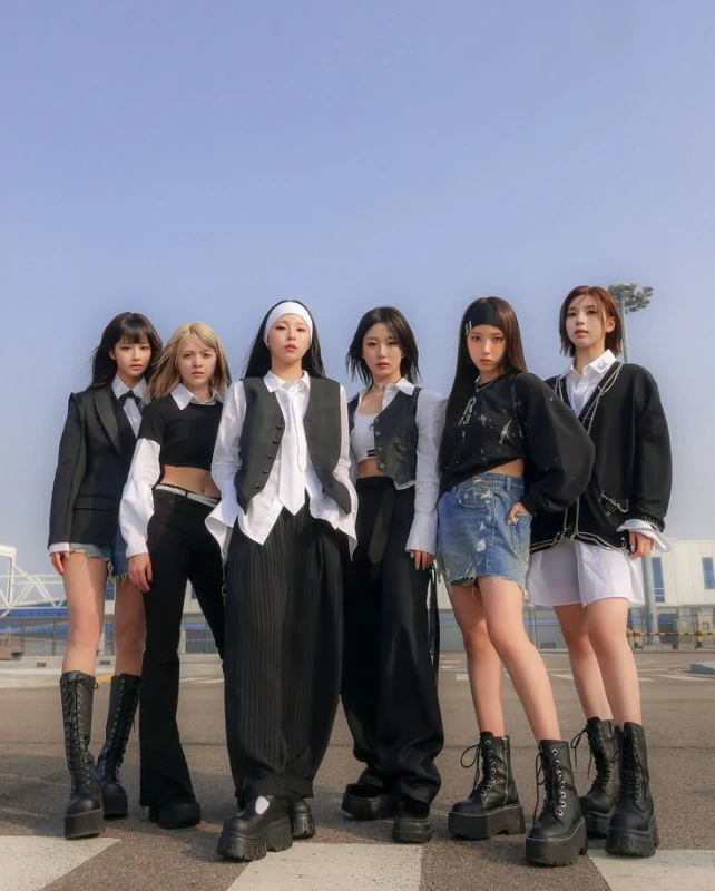 K-pop группы, которые я стэню (2 part) K-pop группы, которые я стэню (2 part)
