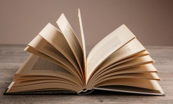 Представьте что вы - книга. А что любят книги? Верно, когда их читают. Заставьте школьника почитать книжку!
P.s. тест шуточный)