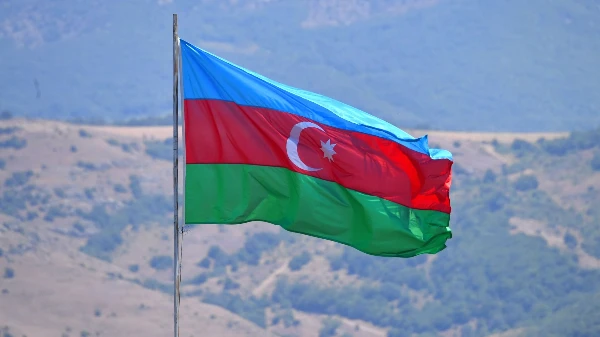 🏆 Вам предстоит выбрать самого известного, влиятельного и знакового азербайджанца в истории! От средневековых поэтов, гениальных ученых и великих правителей до легенд спорта и политики! 