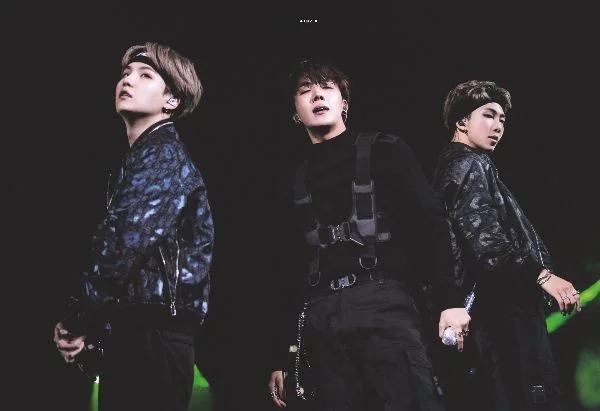 Необходимо выбрать лучшего рэпера в k-pop. Файтин!