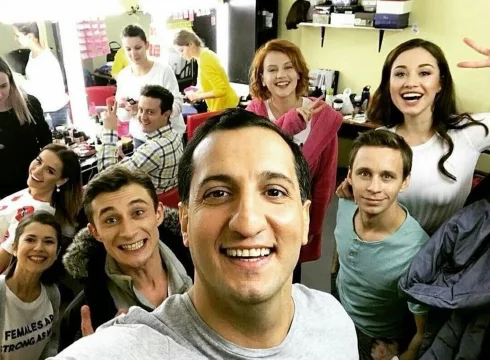 Узнай на кого то из сериала универ новая общага,ты похож больше всего!