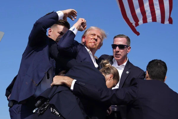 Прошёл день, думаю, все уже видели новость про Дональда Трампа. На фоне этого сделал подборку неудавшихся покушений. Выбирать стоит по известности.