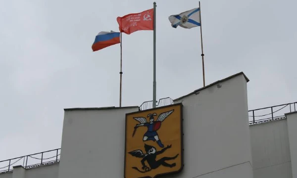 Архангельская область — субъект Северо-Западного ФО РФ, включающий в свой состав Ненецкий АО. В сумме в них находятся 14 городов и 14 посёлков городского типа (пгт). Попробуй назвать их все!