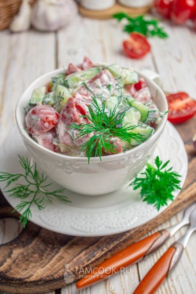 Тут будут мои любимые продукты там мой любимый фрукт или мой любимый овощь 
И будет написано что это там яблоко или картошка надеюсь вы поняли смысл 