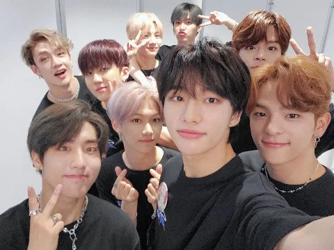 Проверим насколько хорошо ты знаешь k-pop!!!