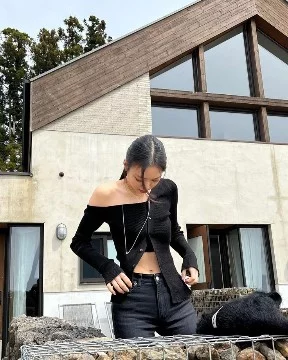 Выбери лучший outfit из 32
