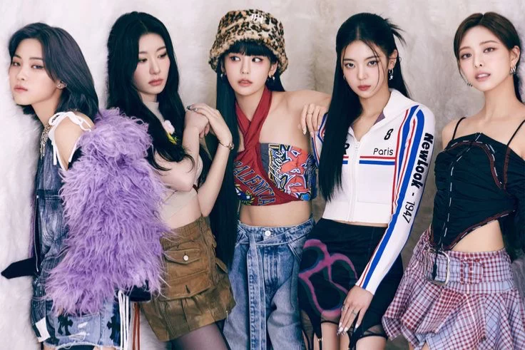 4. ITZY 4. ITZY