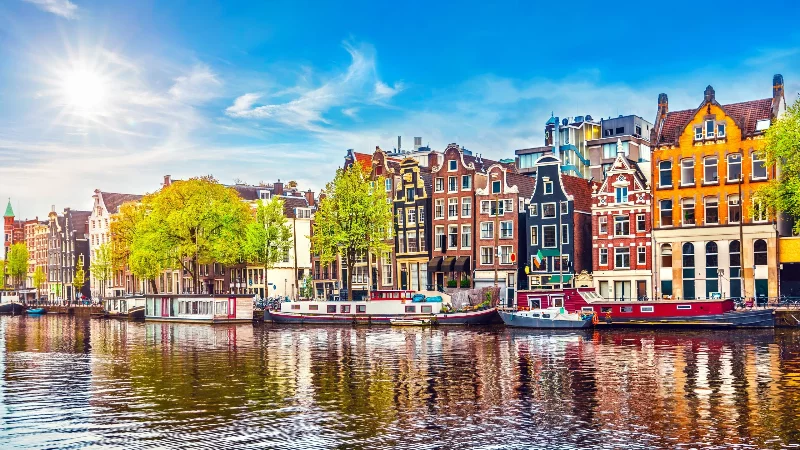 Я: И ещё Нидерланды 🇳🇱 🇪🇺 Я: И ещё Нидерланды 🇳🇱 🇪🇺 