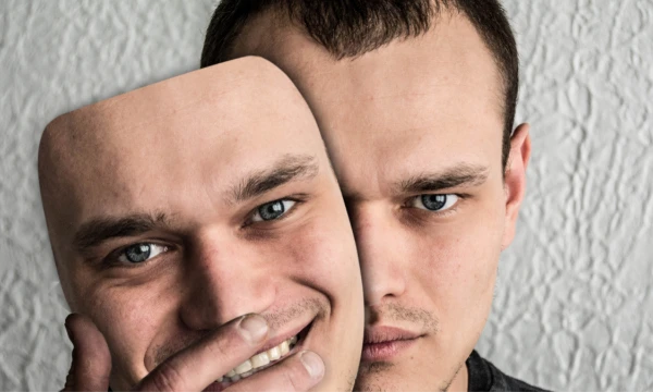 Приветствую всех! В этом тесте при помощи некого ряда вопросов я попробую определить насколько сильно вы являетесь лицемером. Желаю удачного прохождения!