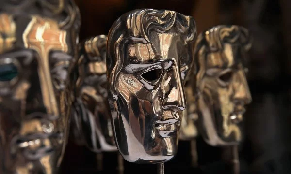 Лучший женский образ прошедшей премии)