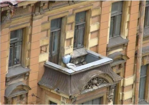 Худшие дизайнерские решения, которые заставляют усомниться в адекватности их создателей.