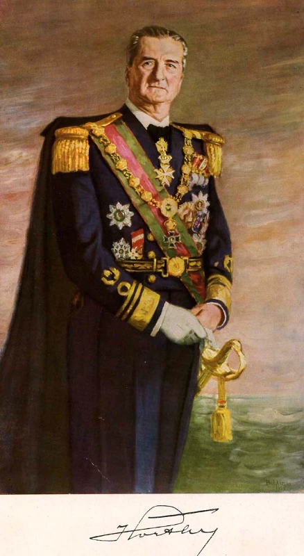 Миклош Хорти- адмирал без флота, регент без короля. Правил Венгрией с 1920 по 1944 год Миклош Хорти- адмирал без флота, регент без короля. Правил Венгрией с 1920 по 1944 год