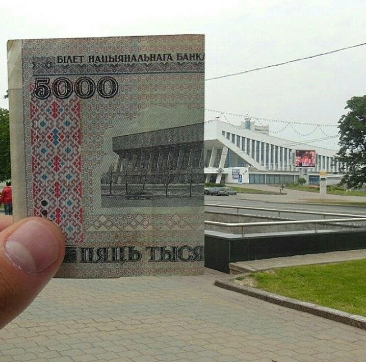 Хотя родился я тут) Но возвращатся не планирую Хотя родился я тут) Но возвращатся не планирую