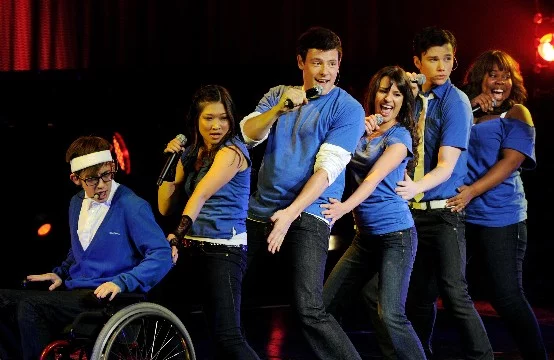Выбираем лучший музыкальный номер из сериала Glee