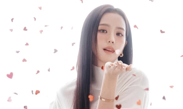 Выберите самую красивую девушку-айдола по вашему мнению! (IVE, aespa, BLACKPINK, NewJeans, ITZY, Hearts2Hearts, etc.)