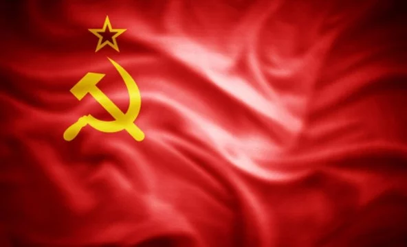ДА ЗНАЮ Я, ЧТО ЭТО ГИМН!!!
Удачи в прохождении)