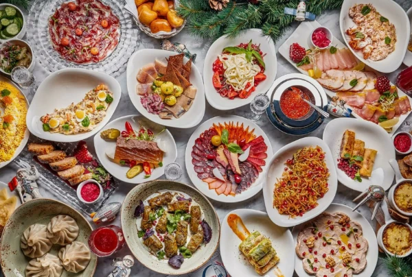 Самые вкусные позиции блюд от наваристых бульонов до самых сладких десертов. Выбери свой топ 1 и поставь лайк!