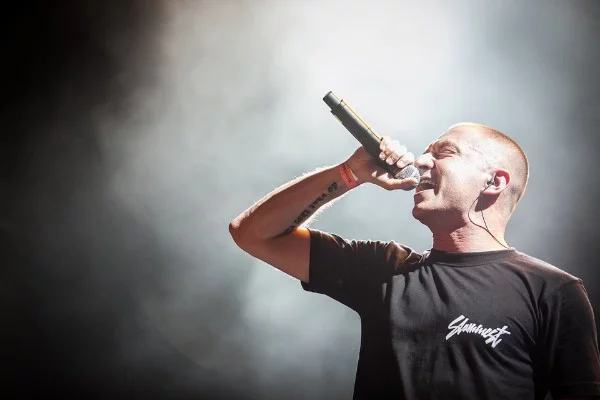 Фёдоров Мирон Янович, Oxxxymiron - российский хип-хоп исполнитель, легенда русского рэпа и версус-баттлов. Предлагаю выбрать лучший, на ваш взгляд, трек Мирона ;)