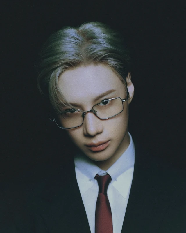 Обзор: TAEMIN - Veil #18 Обзор: TAEMIN - Veil #18