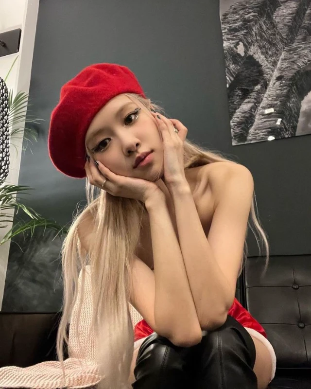 shuhua. - Розэ из BLACKPINK. Помню лето. shuhua. - Розэ из BLACKPINK. Помню лето. 