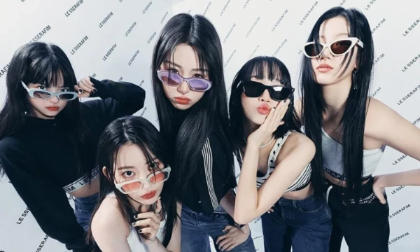 В 2025 году вышло множество K-POP треков - настало время выбрать тот, который тебя больше всего порадовал. Удачи!