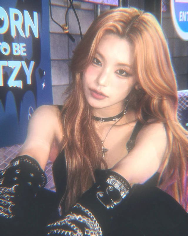 `Йеджи - kaktus_kpop.✧◝ `Йеджи - kaktus_kpop.✧◝